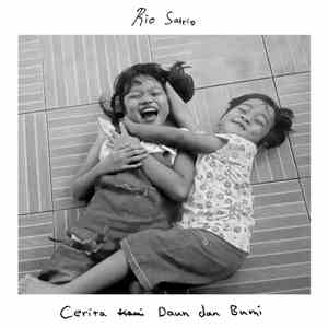 Rio Satrio - Cerita Daun dan Bumi