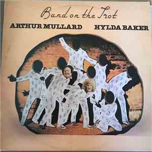 Arthur Mullard & Hylda Baker - Band On The Trot