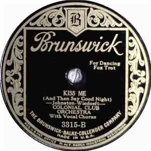 Colonial Club Orchestra - New Moon / Kiss Me