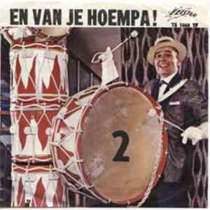 Johnny Hoes - En Van je Hoempa