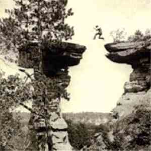 Trespassers W - Leaping The Chasm