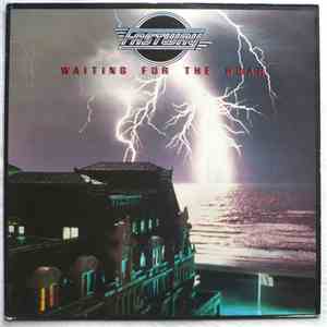 Fastway  - Waiting For The Roar