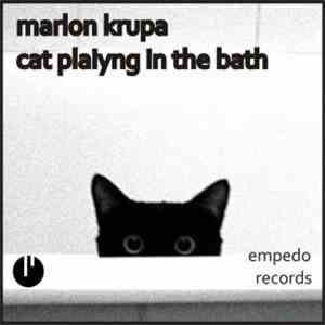 Marlon Krupa - Cat Playing In The Bath
