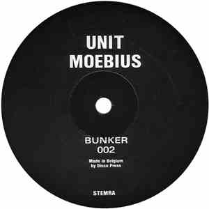 Unit Moebius - Untitled