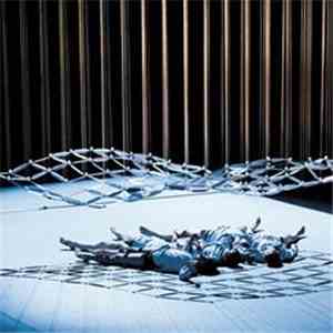 Oren Ambarchi, Robin Fox  - Connected
