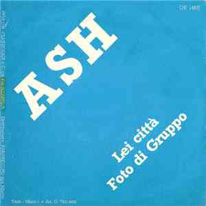 Ash  - Lei Città / Foto Di Gruppo