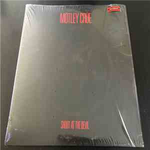 Mötley Crüe - Shout At The Devil