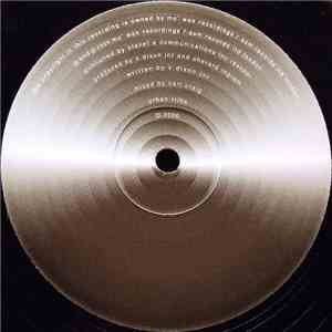 Urban Tribe - D-2000
