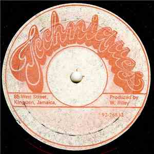 Sensations & Prince Mohammed / Silvertones - Born To Love You / Midnight Hour