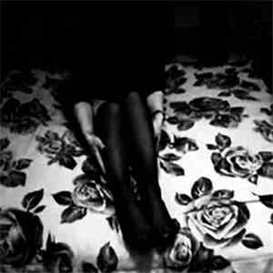 M Ax Noi Mach - In The Shadows