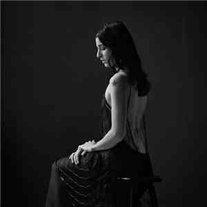Elle Bandita - Elle Bandita