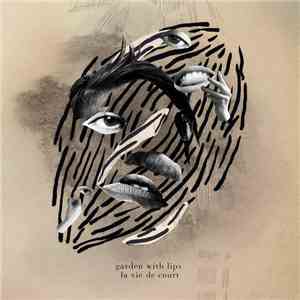 Garden with Lips - La Vie de Court