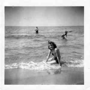 Angel Olsen - Lady Of The Waterpark