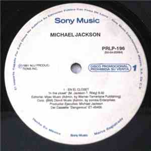 Michael Jackson - En El Closet