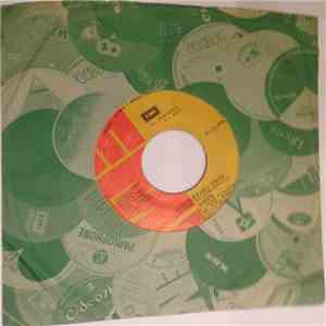 Queen - Alguien Para Amar = Somebody To Love